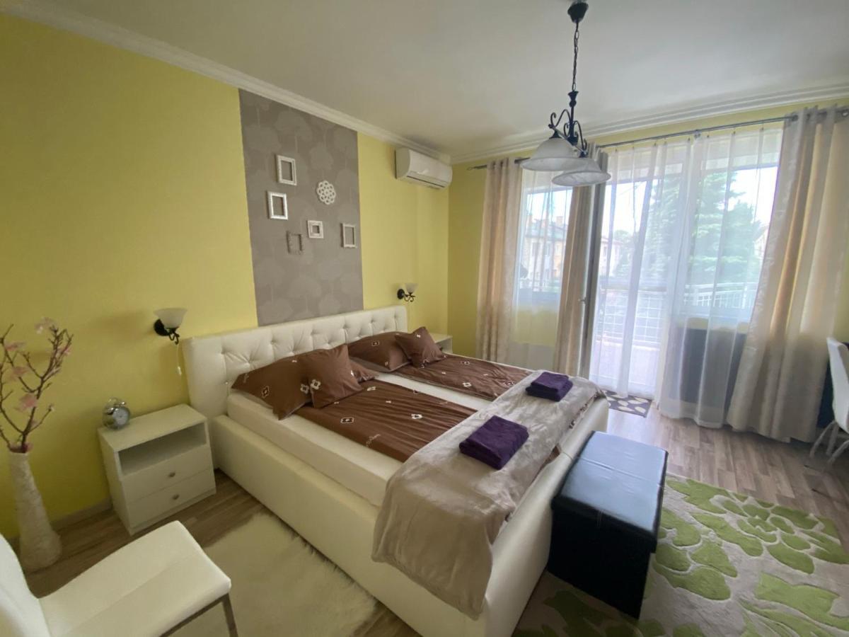 Eszter Apartman Eger Exterior foto